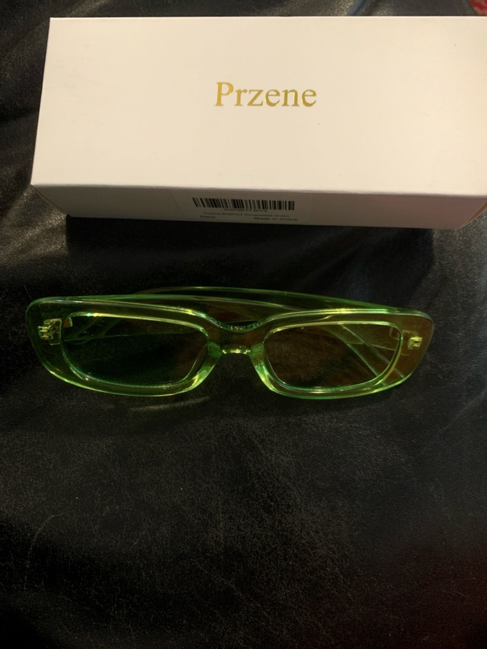 New Prezene Green Sunglasses unisex